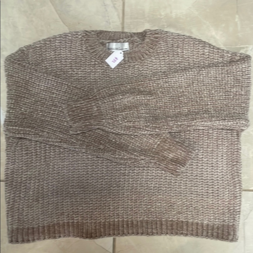 Zenana Outfitters Cozy V-Neck Sweater in Taupe Super Soft Crop - Picture 4 of 5